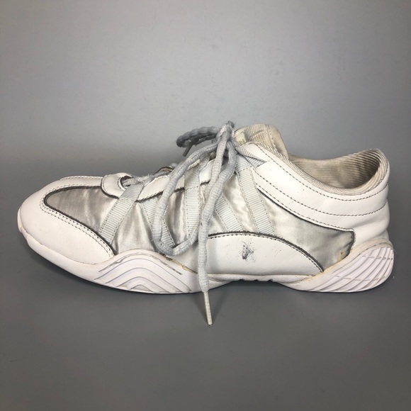 NFINITY Shoes - Nfinity evolution cheer sneakers